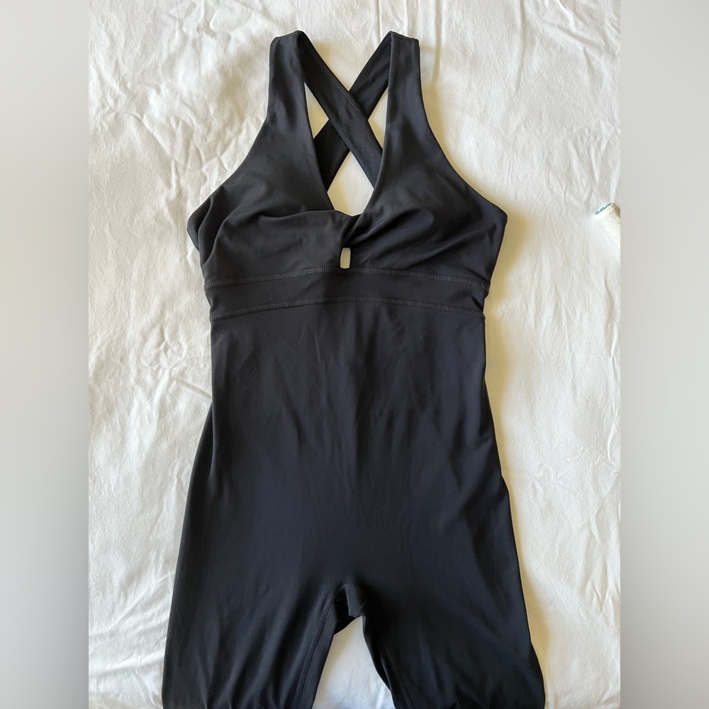 Fabletics Oasis Twist Front 7/8 Length Onesie in Black